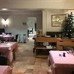 Hotel De Pavillon Saint-hubert