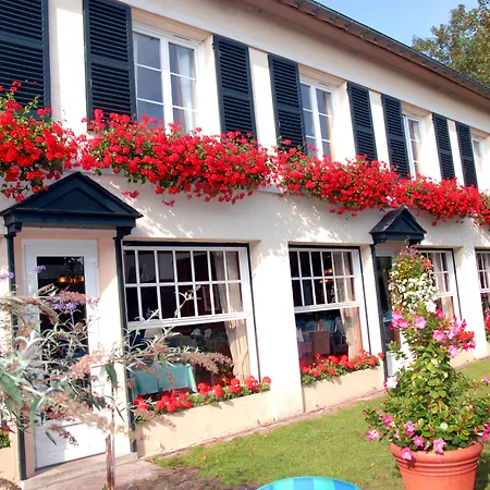 De Pavillon Saint-hubert Hotel 2*