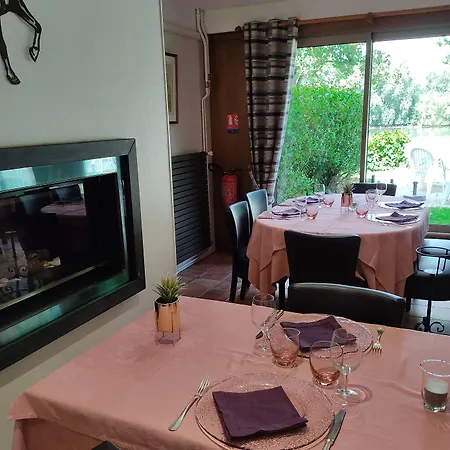 Hotel De Pavillon Saint-hubert