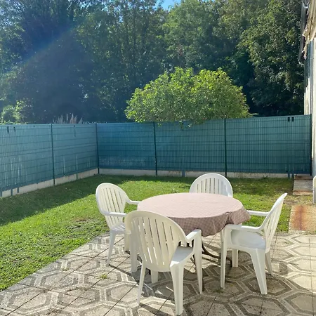 De Pavillon Saint-hubert 2* جورفيو