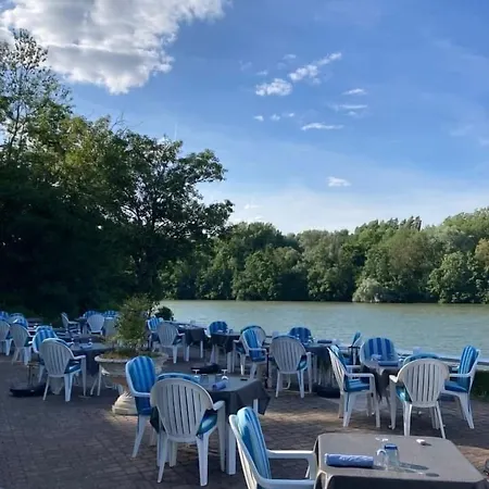 De Pavillon Saint-hubert فندق 2*