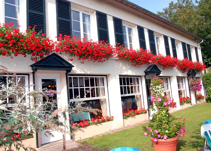 De Pavillon Saint-hubert Hotel 2*