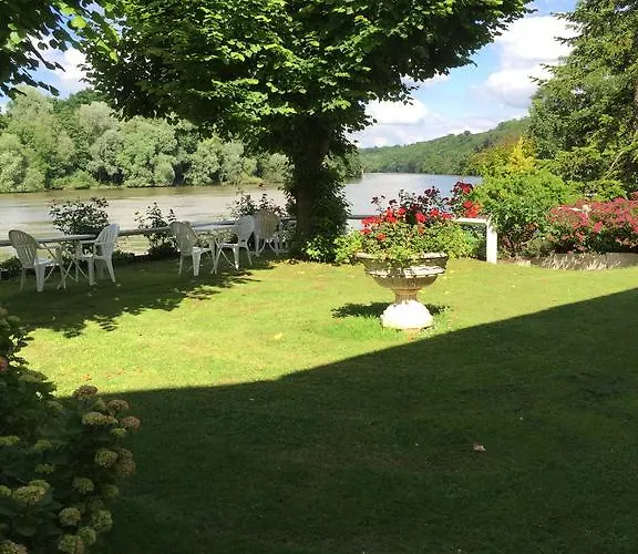 Hotel De Pavillon Saint-hubert 2*